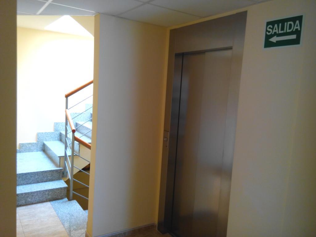 Hostal Sant Sadurní Sant Sadurní dʼAnoia Exterior foto